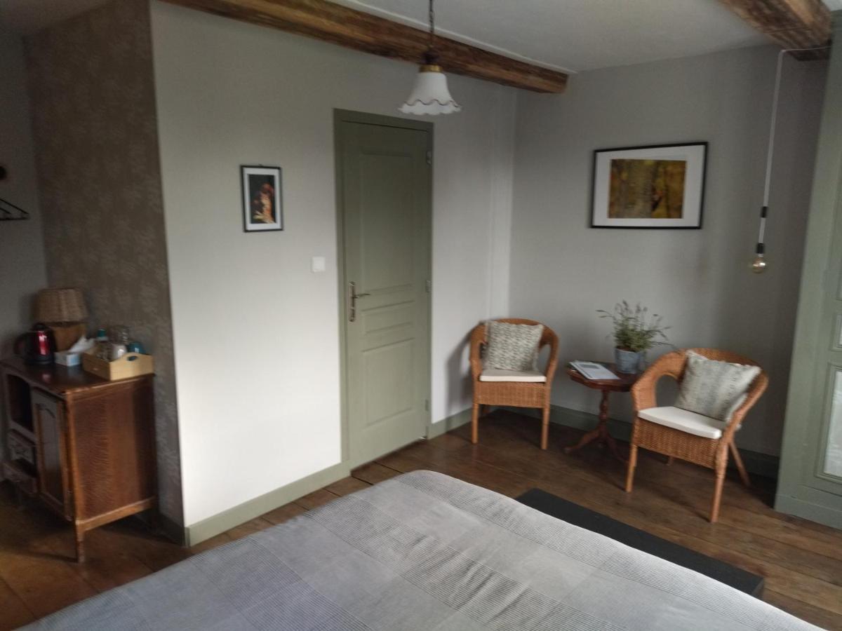 Bed and Breakfast Benb La Fosse Bleue Signy-lʼAbbaye Exterior foto